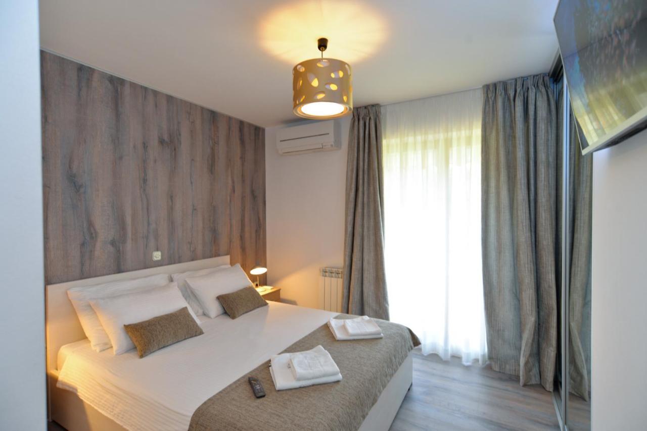 Elvis 1299 Apartment Vrsar